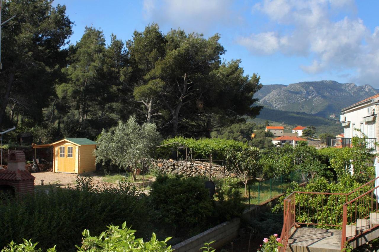 Apartments With A Parking Space Jelsa, Hvar - 8765 Jelsa  Exterior photo